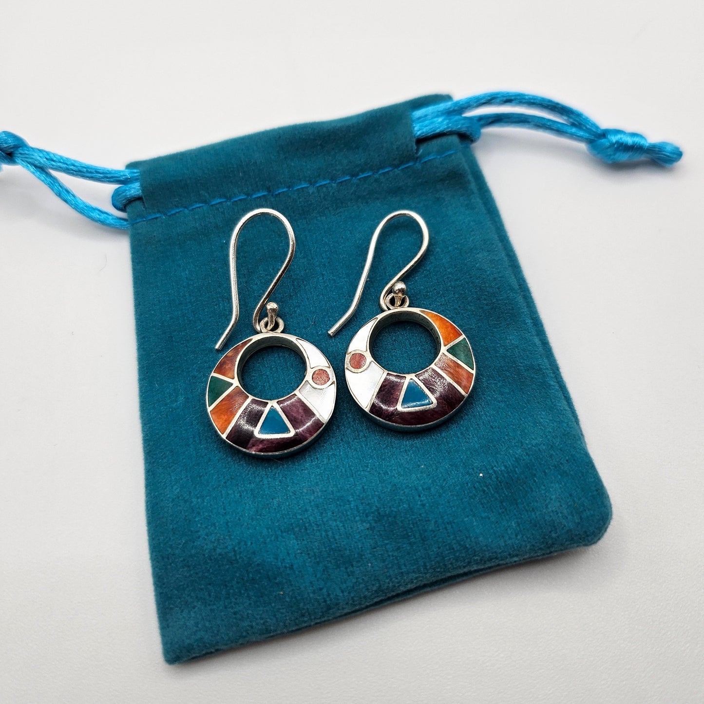 Pendientes Incaicos